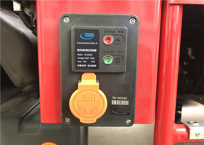 5 Seats 4×2 Driving 2700L Foam Fire Truck with FIAT IVECO ML 100E22 Chassis