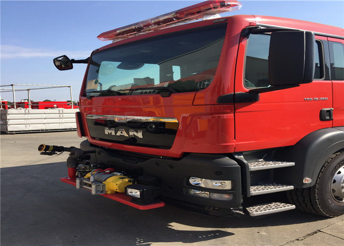 DN65 SS304 8 Crew 90km/H  30L/s Fire Fighting Truck