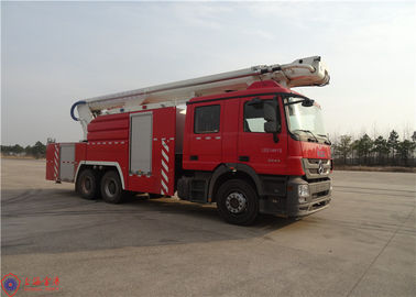 Camion dei vigili del fuoco resistente della torre di acqua di tre funzioni 39 tonnellate altezza di lavoro dei 32 tester