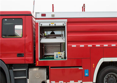 Veicoli antincendio aeroportuali 6x6 Drive con portata del monitor della schiuma d'acqua oltre 75 m