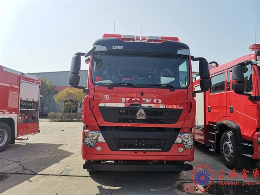 4×2 camion di bassa potenza di estinzione di incendio della schiuma dell'azionamento 8000L con il monitor manuale del fuoco